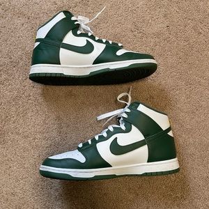 Nike Dunk High - Australia - Used